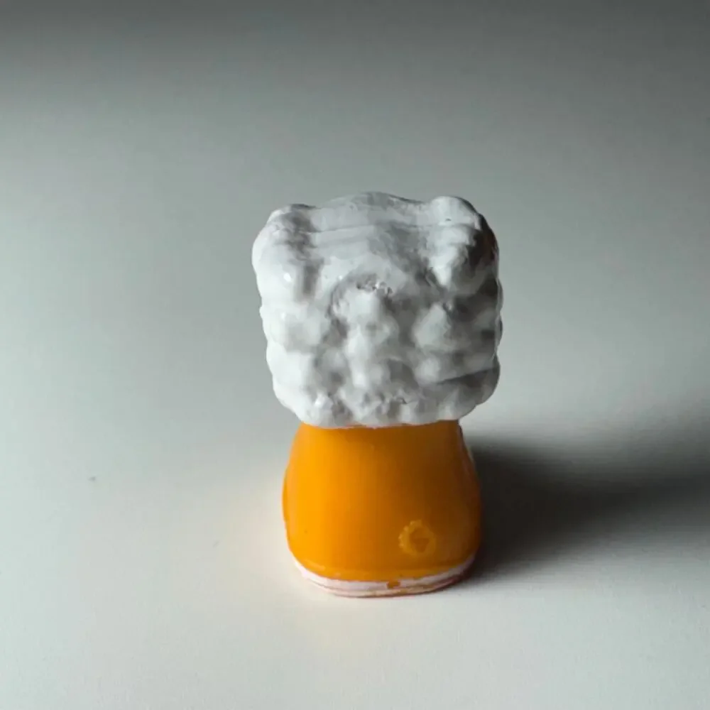 Shopkins Figurine Snug Ugg Orange White *Flaw* Season Three #3-049 Shoe Boot